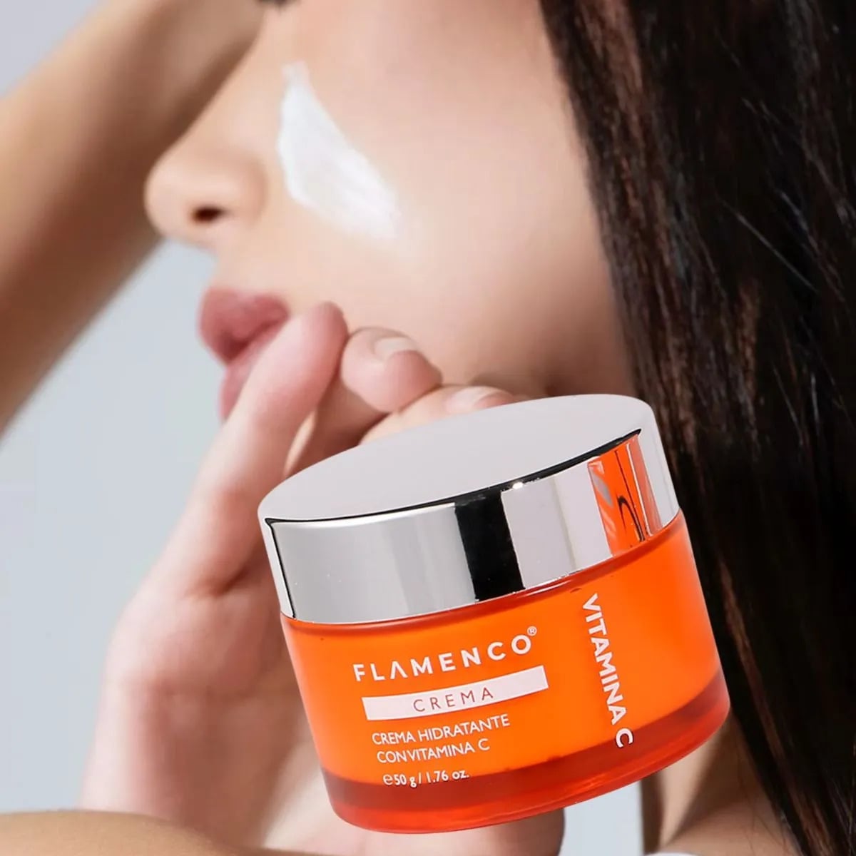 CREMA FACIAL HIDRATANTE VITAMINA C ILUMINADORA LAU - 8
