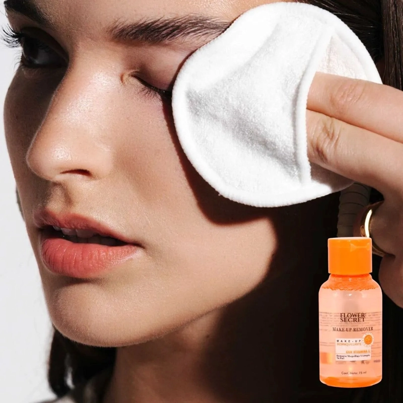 SET 5 DESMQUILLANTE CON VITAMINA C ILUMINA NUTRE ROSTRO LAU - 5