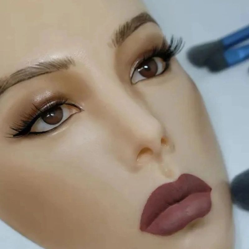 SET DE PRACTICA DE MAQUILLAJE ROSTRO GRANDE DE SILICONA LAU - 2
