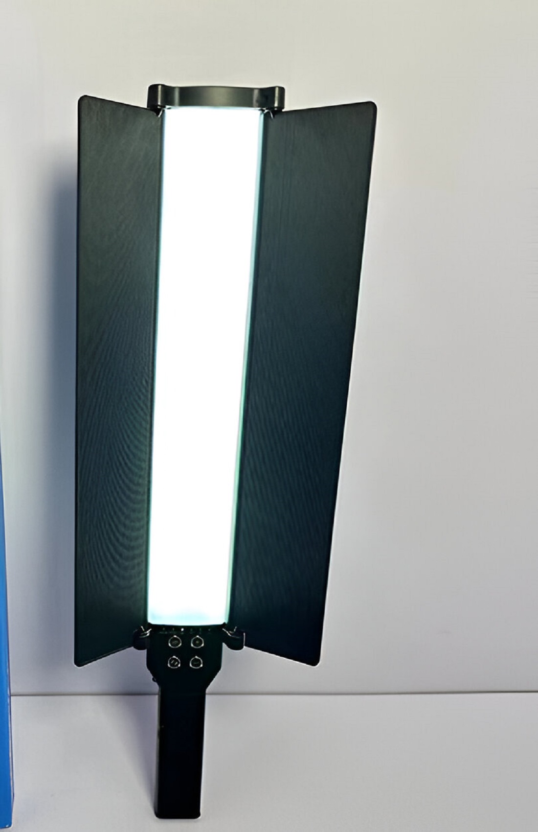 ILUMINACION LUZ PUERTAS ABIERTAS BASTON LED LAU - 3