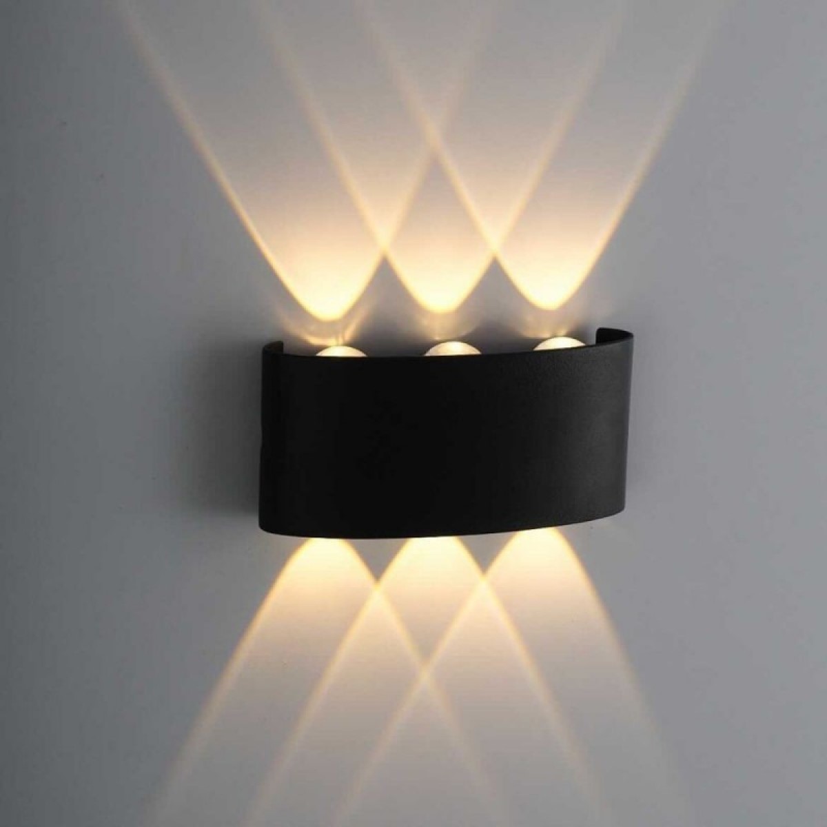 APLIQUE NEGRO LUZ CALIDA LINEAL TRIPLE ALUMINIO 6W LAU - 7