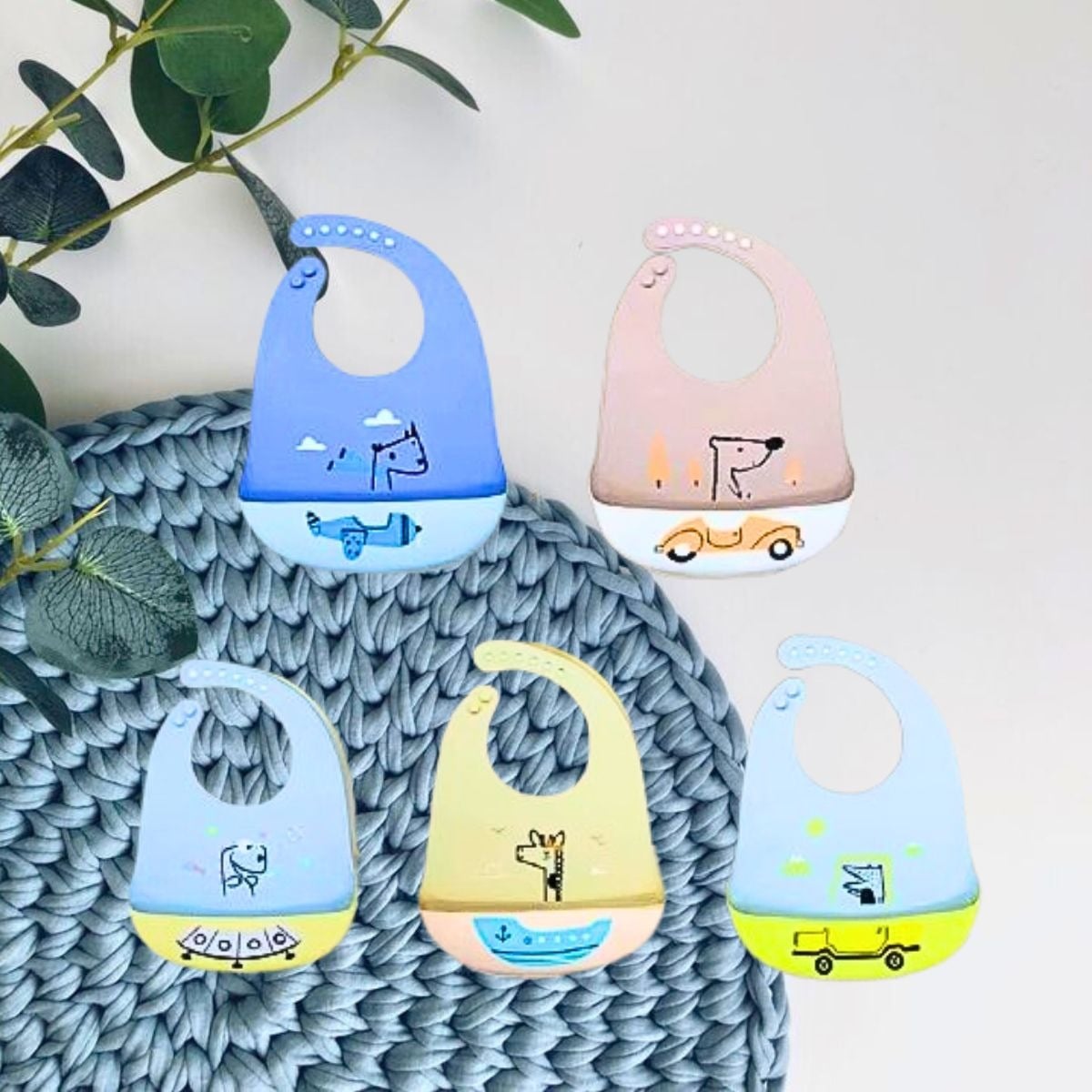 SET 3 BABEROS SILICONA COLORES RECOLECTOR RESIDUOS BEBES LAU - 10
