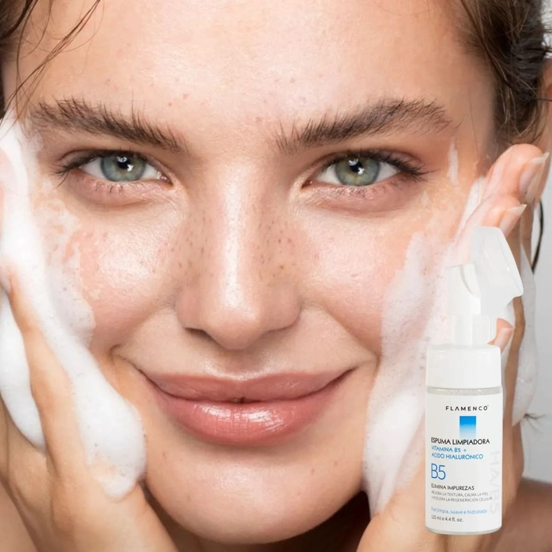 ESPUMA LIMPIADORA FACIAL VITAMINA B5 + ACIDO HIALURONICO LAU - 5