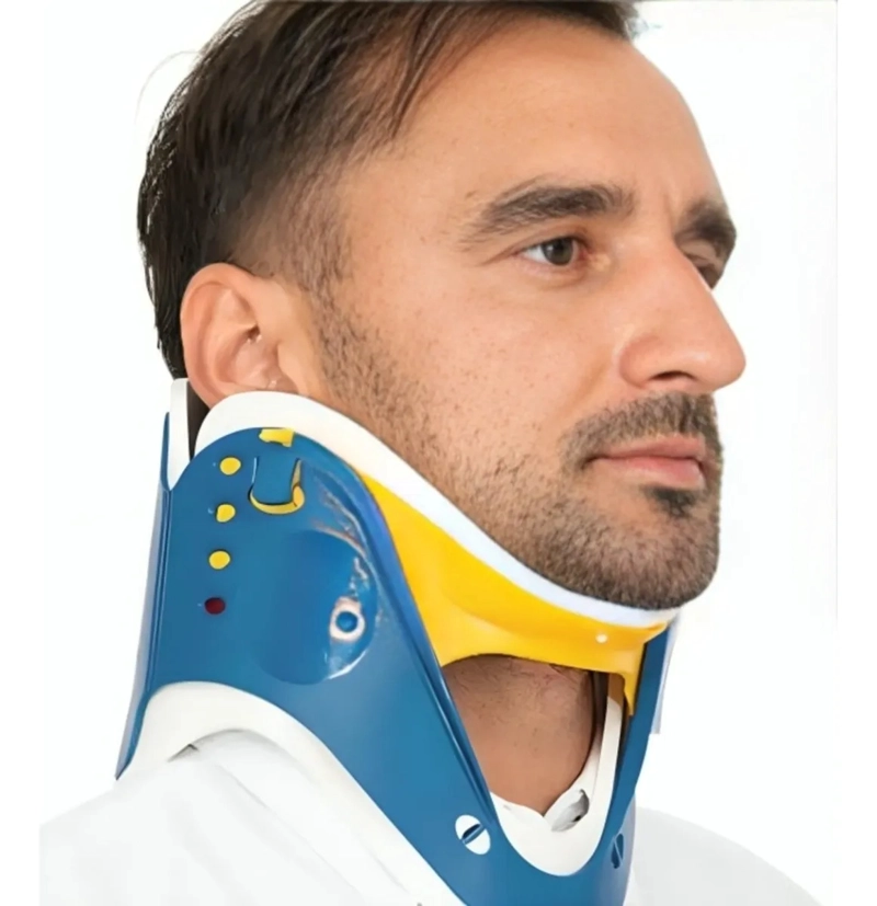 COLLARIN INMOVILIZADOR CERVICAL AJUSTABLE UNIVERSAL ALJ - 9