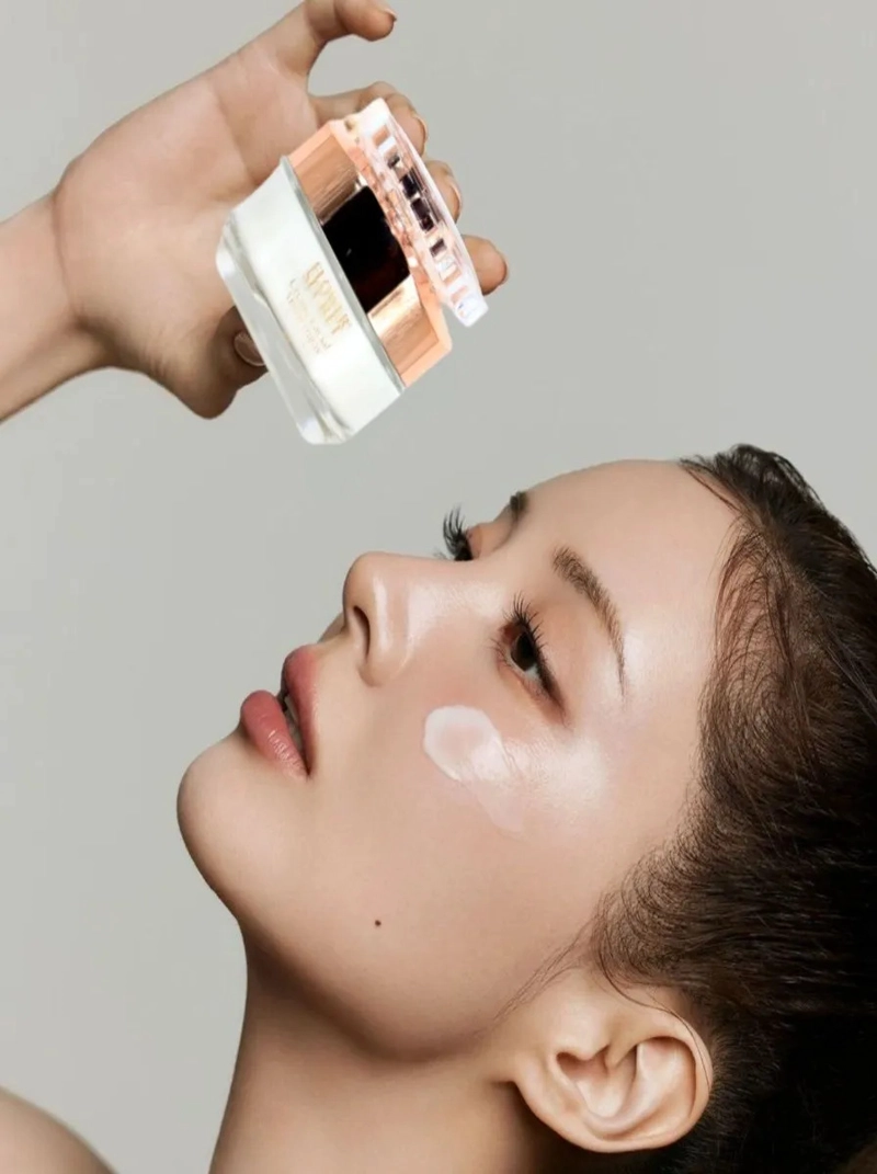 CREMA FACIAL DAILY SOFT & BRIGHT HIDRATACION LUMINOSIDAD LAU - 4