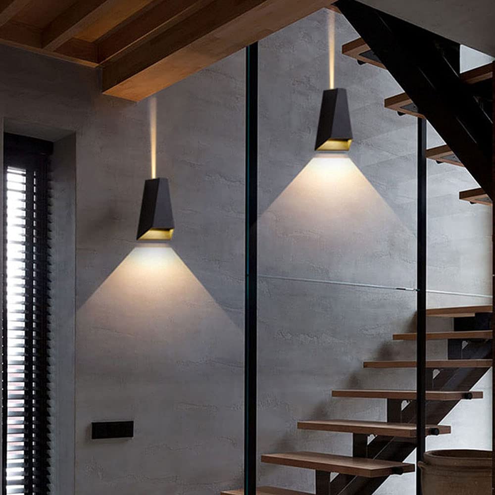 LAMPARA PARED LED DECORATIVA TRIANGULO ILUMINACION RONDON - 8