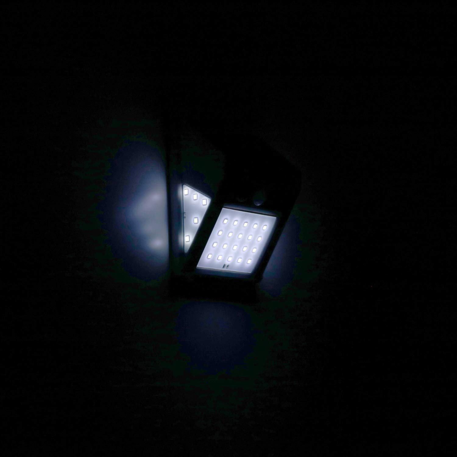 FOCO 20 LED SOLAR SENSOR MOVIMIENTO EXTERIOR HOGAR RONDON - 9