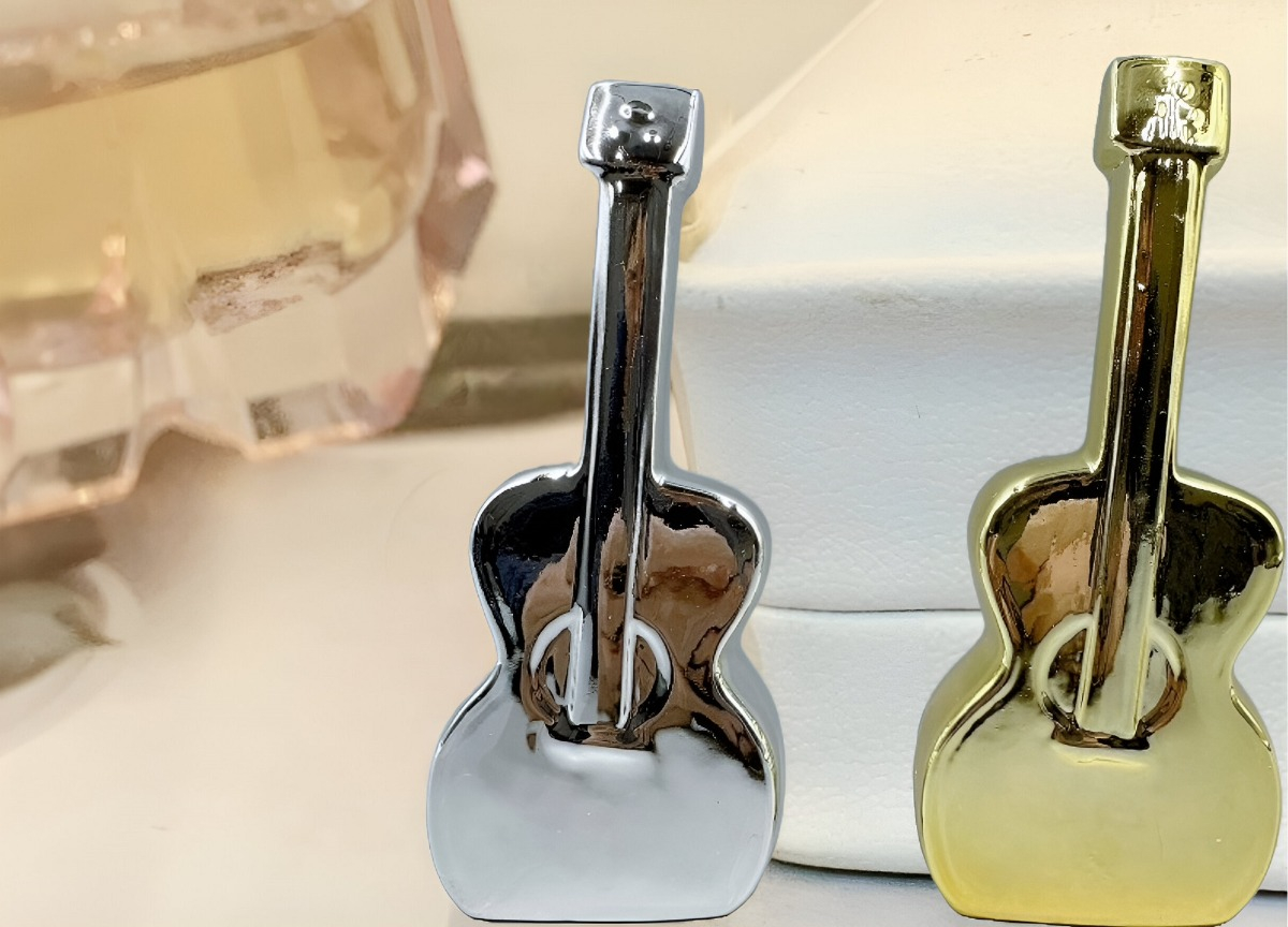 SET DE 2 ESTATUA GUITARRA METAL ESTILO MODERNO JHN - 8