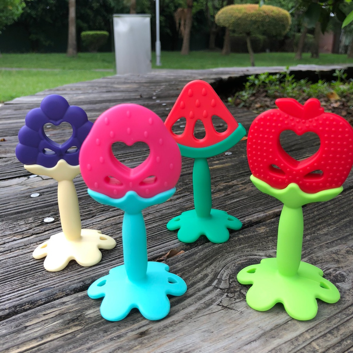MORDEDOR SET 4 SILICONA DISEÑO FRUTAS DIVERTIDO BEBÉ LAU - 8