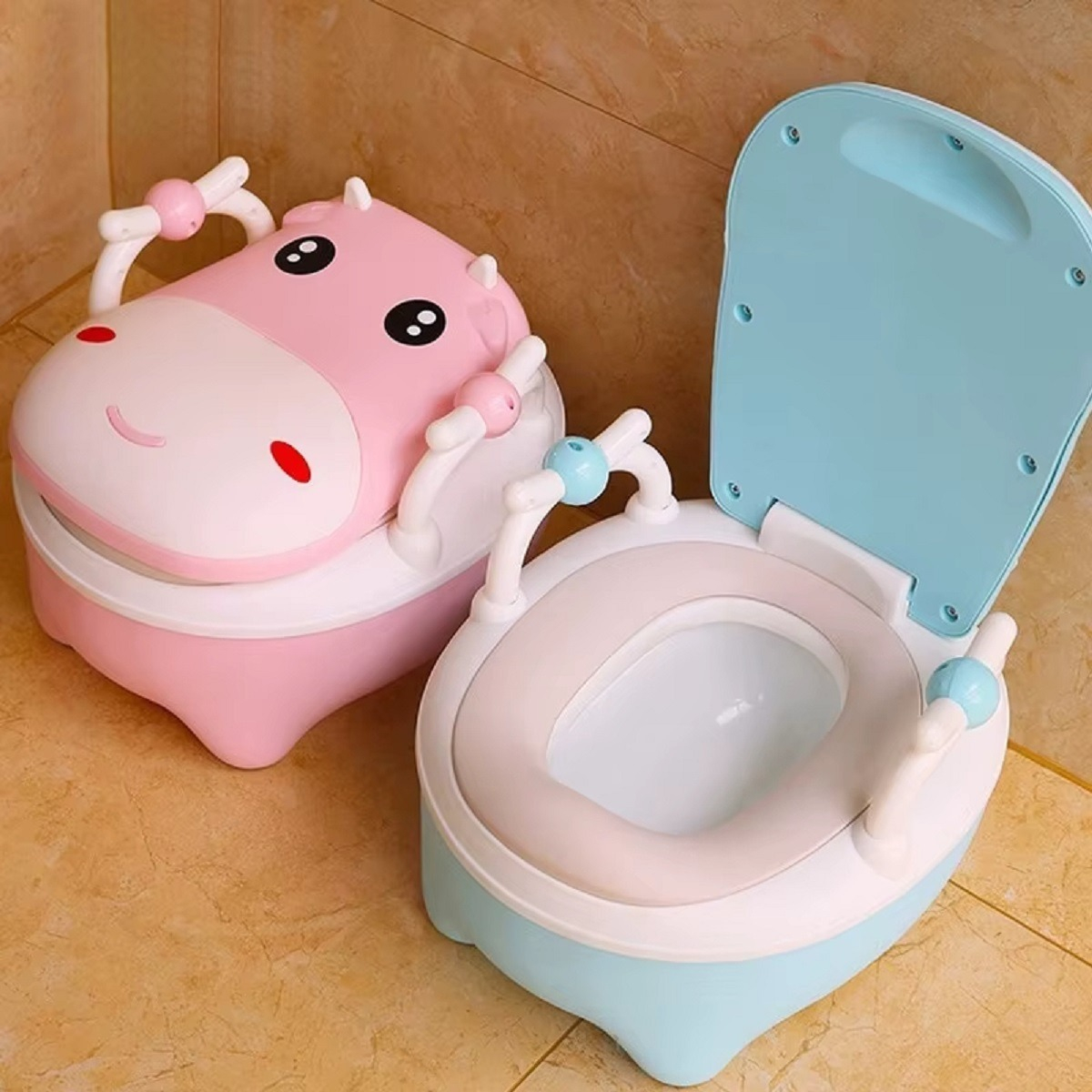 PELELA DISEÑO VACA PORTATIL BAÑO MANIJA NIÑOS NILAS LAU - 6