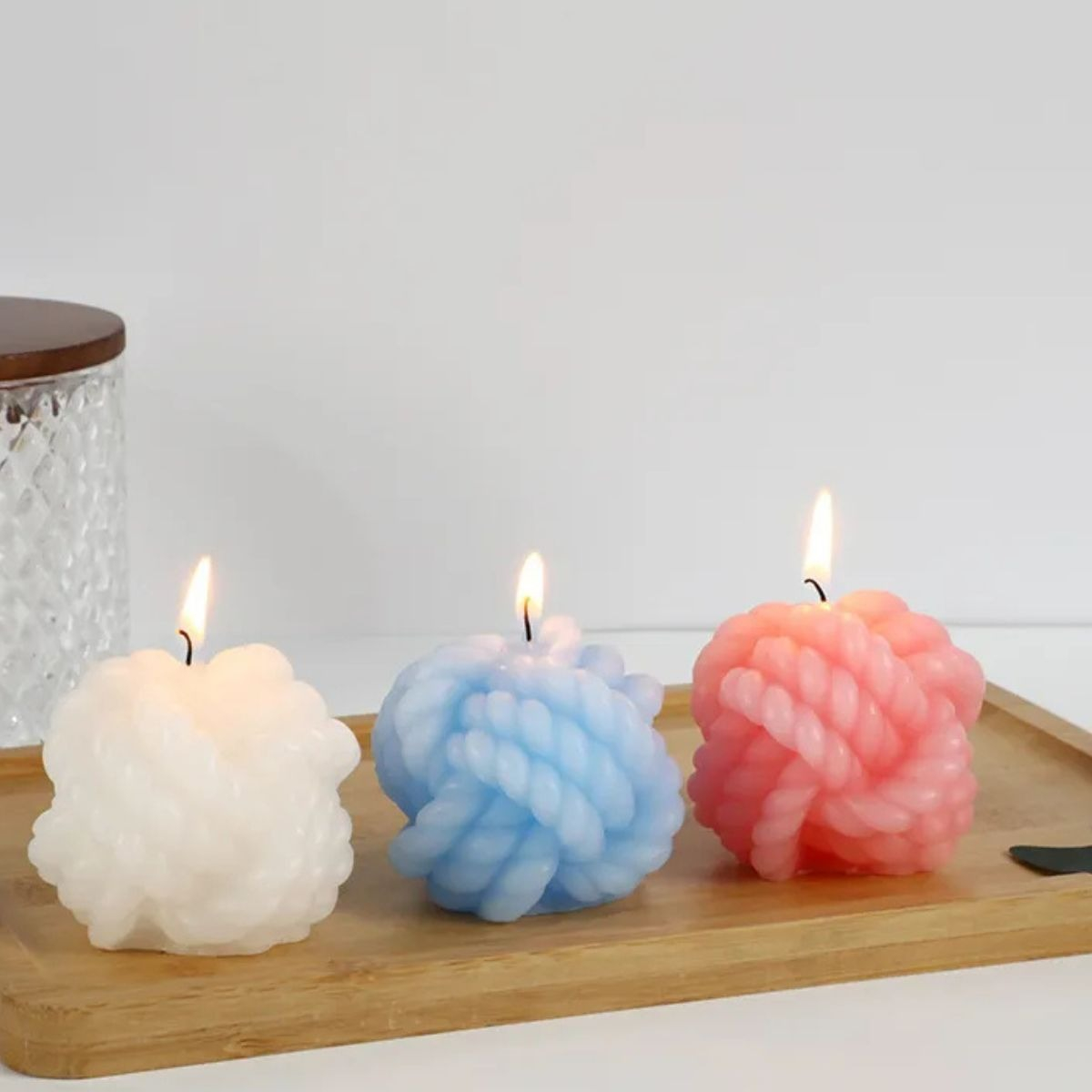 SET 4 VELAS AROMATICAS DECORATIVA FORMA BOLA HILO LAU - 6