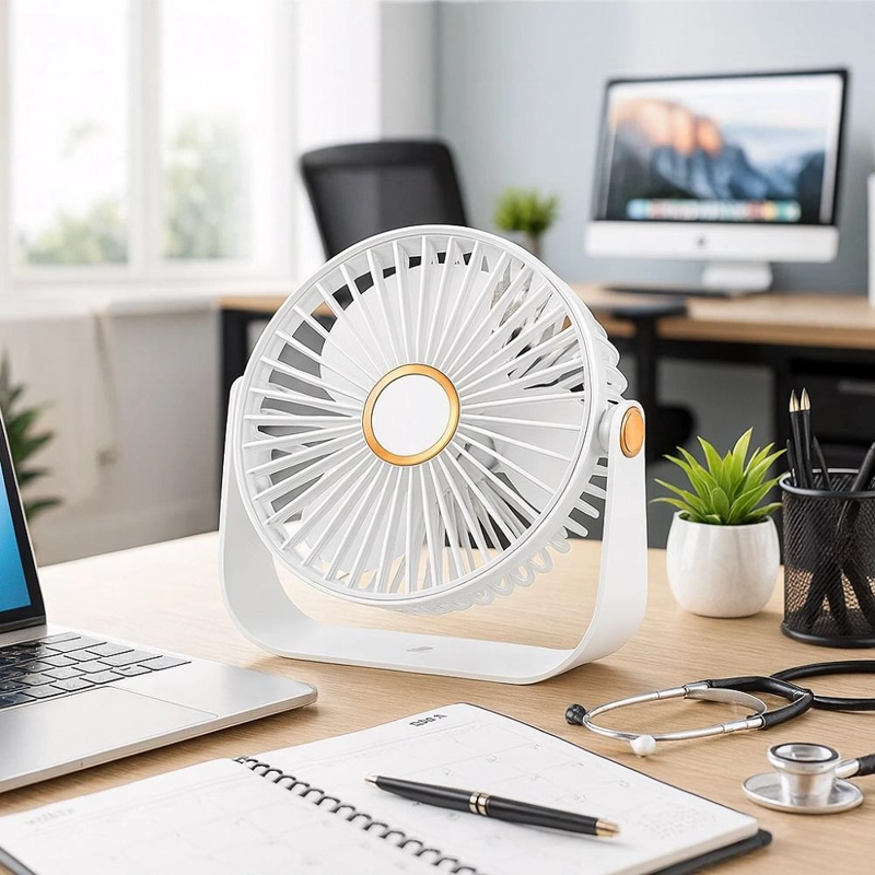 VENTILADOR DE ESCRITORIO PORTATIL USB CON LUZ RECARGABLE 17 CM - 7
