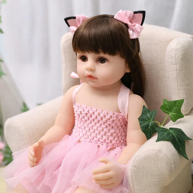 MUÑECA REBORN REALISTA 55CM DE SILICONA  CON ACCESORIOS - 7
