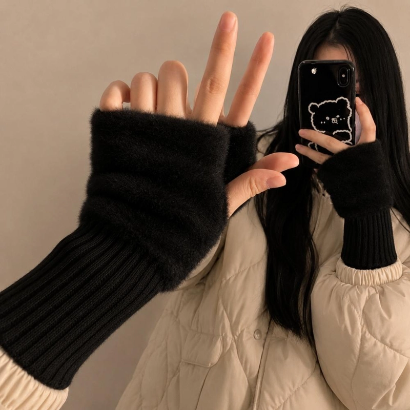 GUANTES SUAVES  DE INVIERNO SIN DEDOS MEDIO DEDO ESPONJOSO - NEGRO - 6