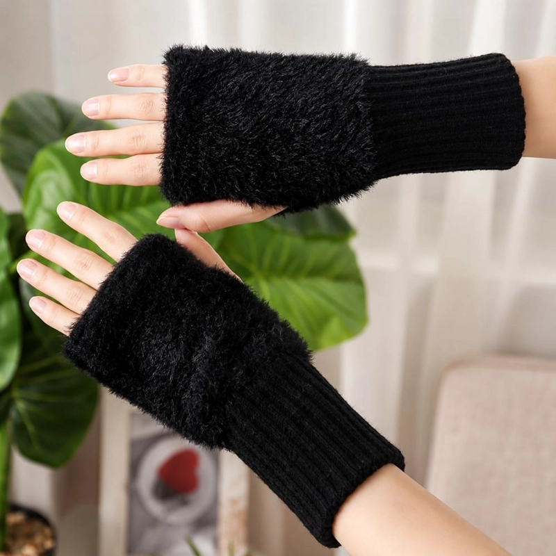 GUANTES SUAVES  DE INVIERNO SIN DEDOS MEDIO DEDO ESPONJOSO - NEGRO - 9