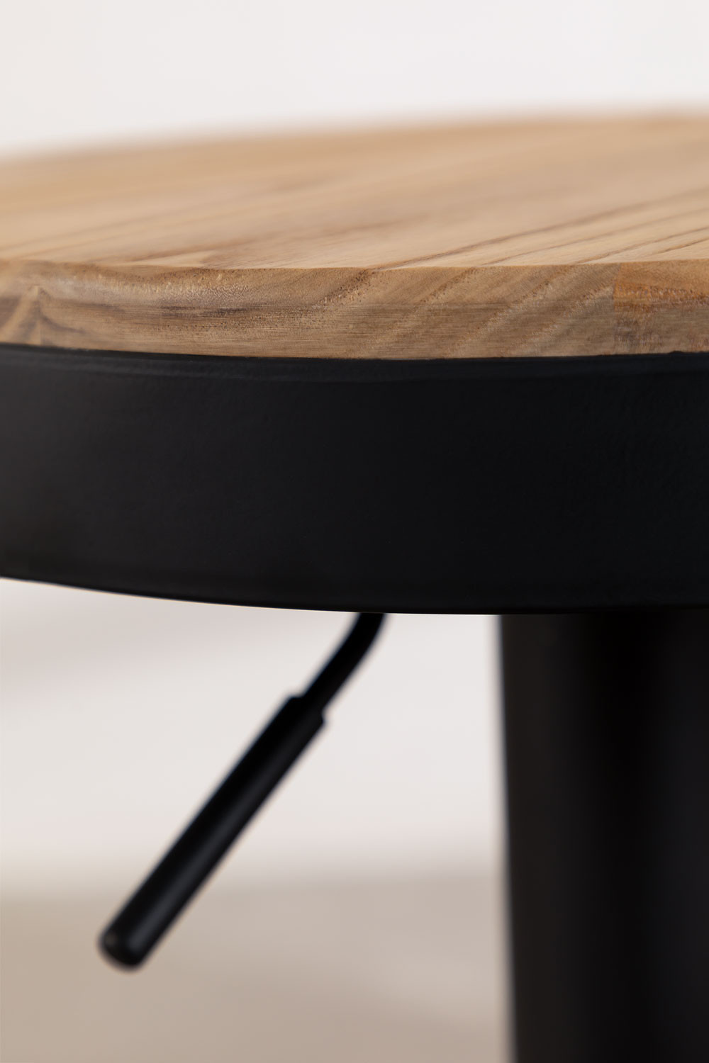 TABURETE REGULABLE PISO BAR ASIENTO DE MADERA EN COLOR NEGRO - 2