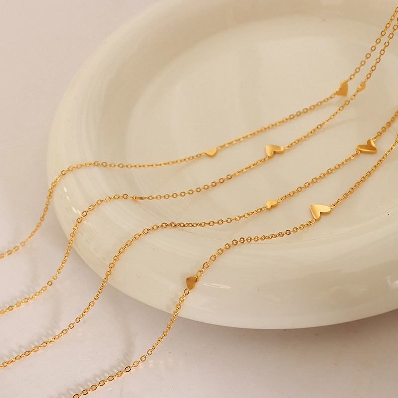COLLAR LUX JOYAS BAÑO ORO AMARILLO 18K CORAZÓN CHEC TRIPLE - 3