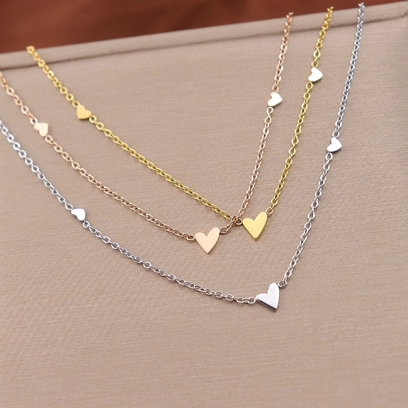 COLLAR LUX JOYAS BAÑO ORO AMARILLO 18K CORAZÓN CHEC TRIPLE - 4