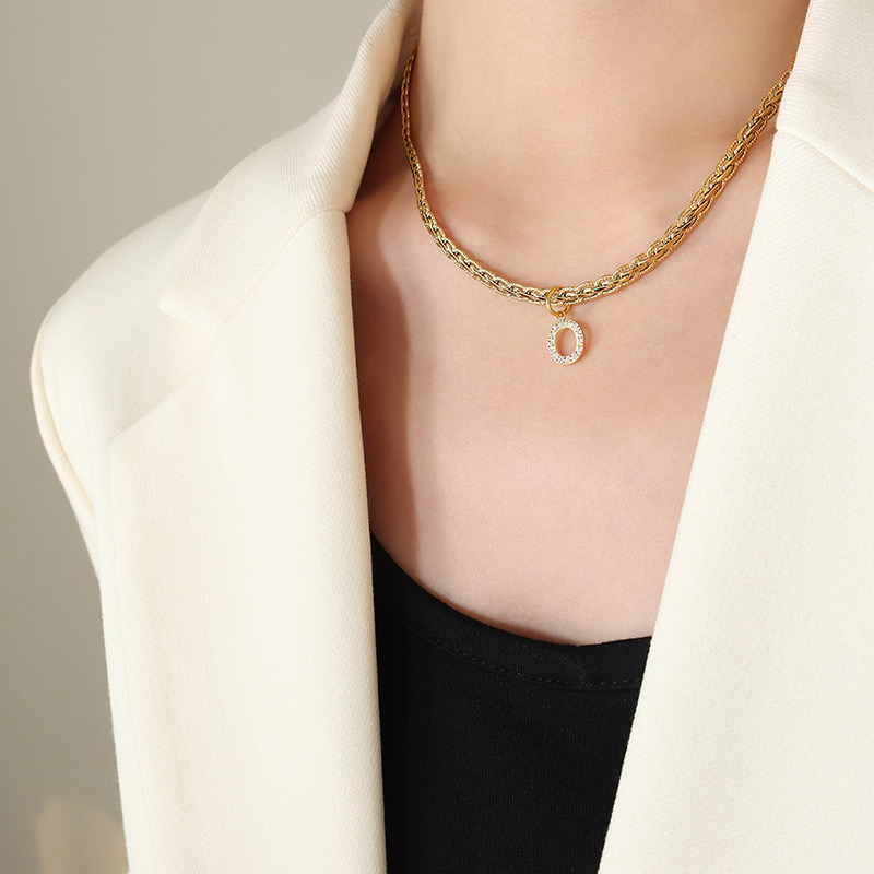 COLLAR LUX JOYAS BAÑO ORO 18K LETRA INICIAL BRILLITOS TEJIDO DRAGÓN - 3