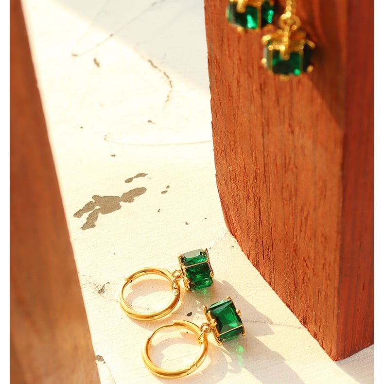 AROS BAÑO ORO 18K ARGOLLA CUBO ESMERALDA - 2