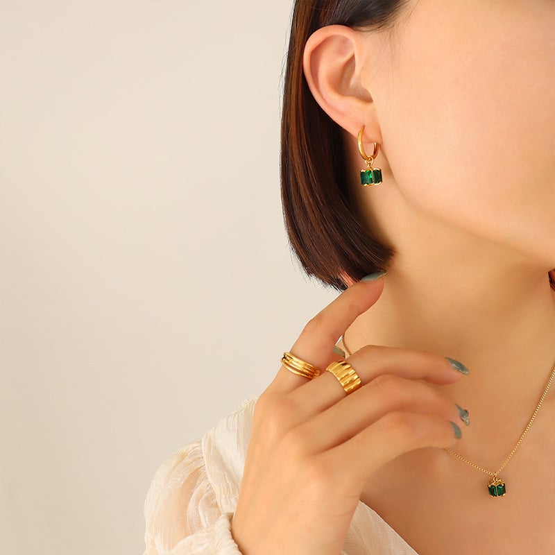 AROS BAÑO ORO 18K ARGOLLA CUBO ESMERALDA - 3