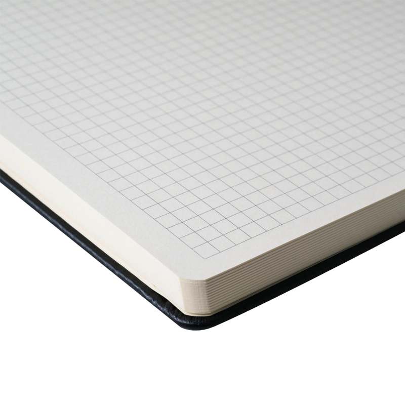 LIBRETA SAKURA HOJA CREMA CON CUADROS 21 X 30 CM - 3