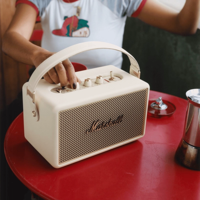 PARLANTE BLUETOOTH PORTATIL MARSHALL KILBURN III CREMA - 5