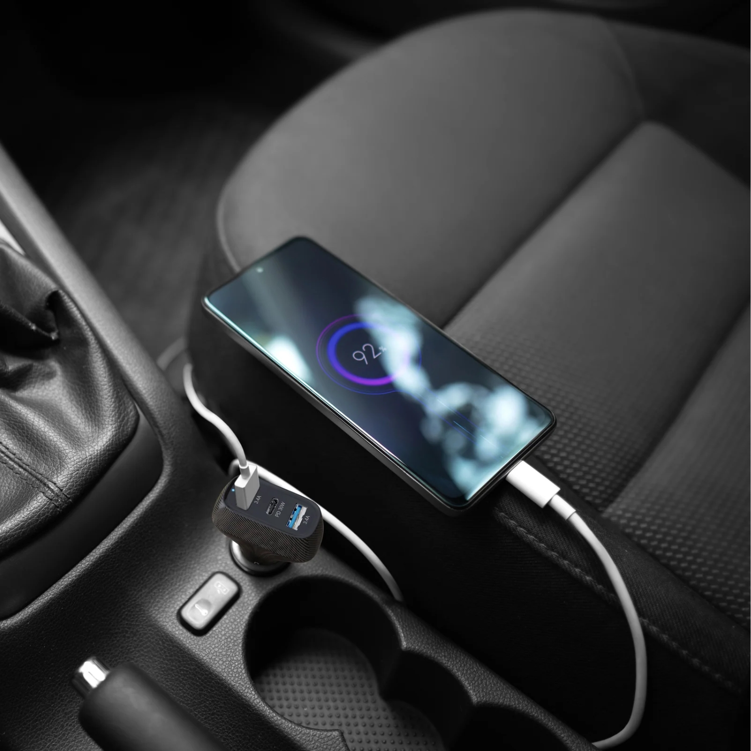 CARGADOR DE AUTO TRIPLE 50W CON CABLE 2EN1 DUSTED NEGRO - 6