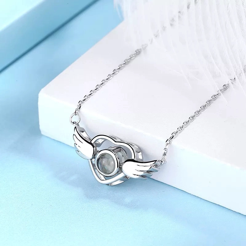COLLAR TODOJOYAS ENCHAPADO EN PLATA CORAZON ALAS TE AMO EN 100 IDIOMAS PLATEADO - 3