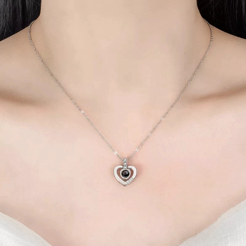 COLLAR TODOJOYAS ENCHAPADO EN PLATA CORAZON TE AMO EN 100 IDIOMAS LOVE PLATEADO - 3