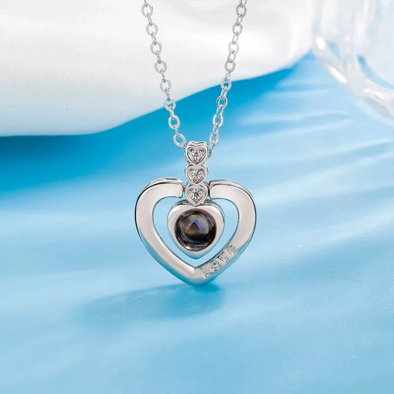 COLLAR TODOJOYAS ENCHAPADO EN PLATA CORAZON TE AMO EN 100 IDIOMAS LOVE PLATEADO - 4