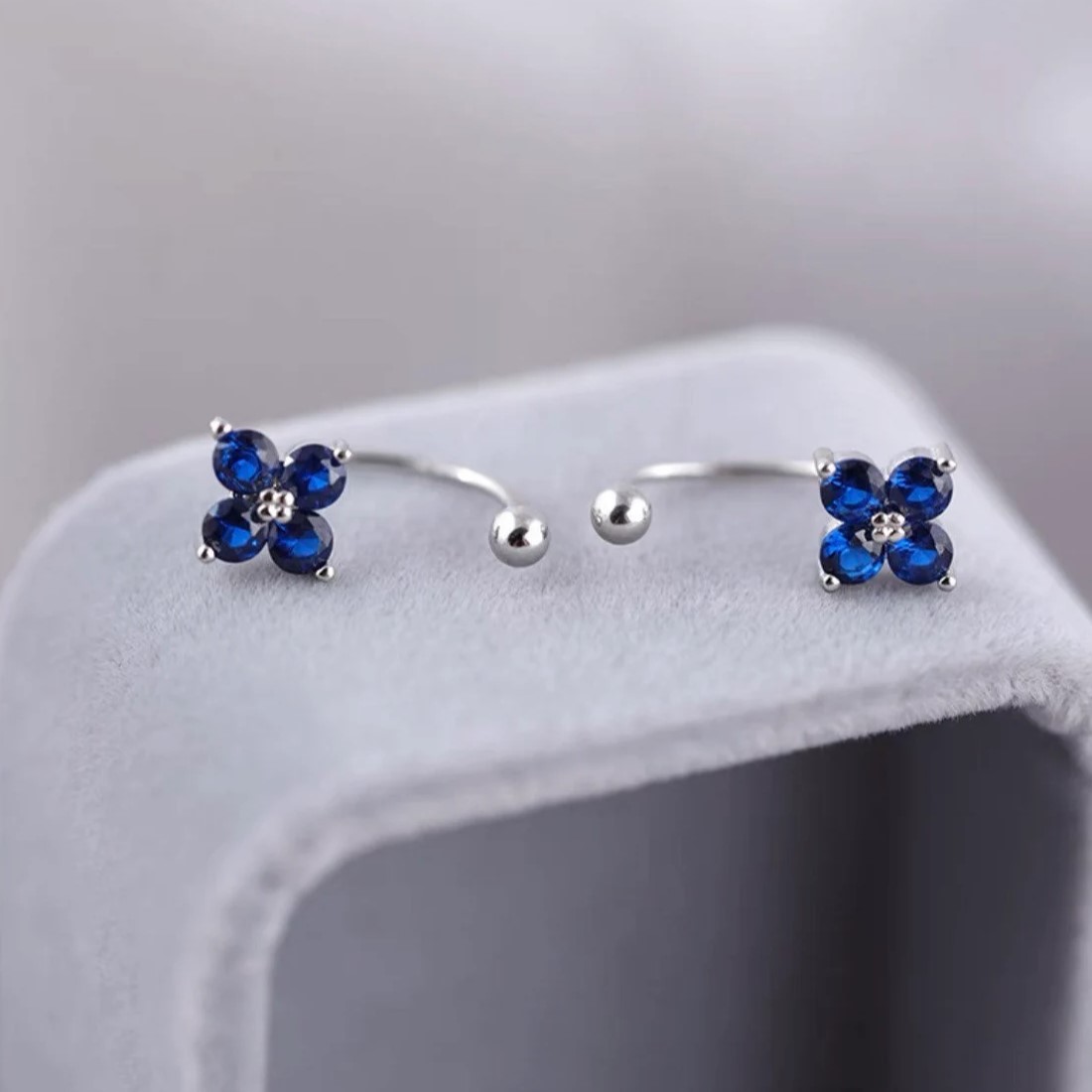 AROS PLATA 925 PASADOR FLOR AZUL BOLITA - 5