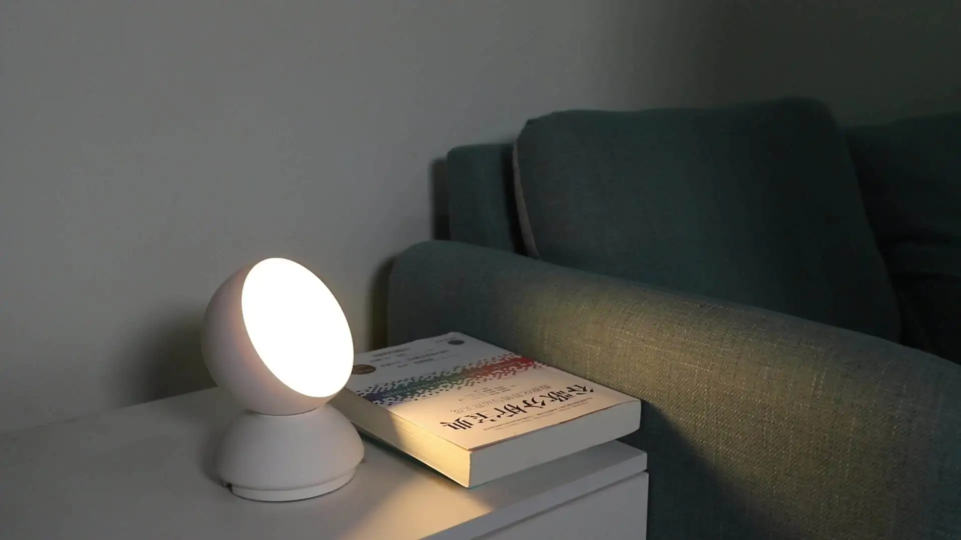 LÁMPARA LED MAGNETICA INTELIGENTE WI-FI - 8