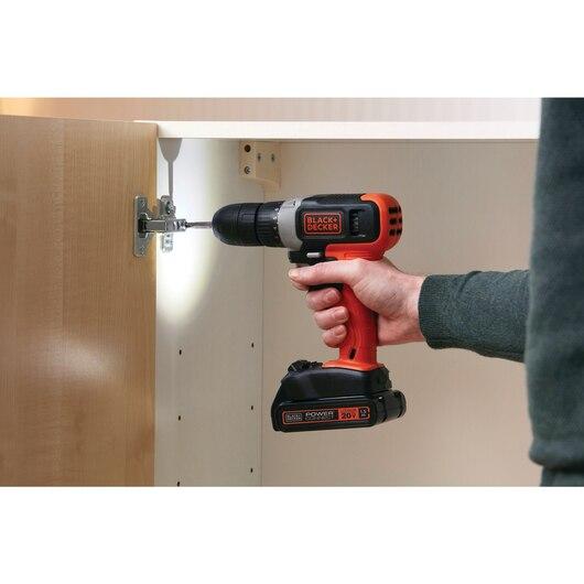 TALADRO ROTACION INALAMBRICO BLACK Y DECKER BCD702C1-B2 20V -10MM+BATERIA 1.5AH - 9