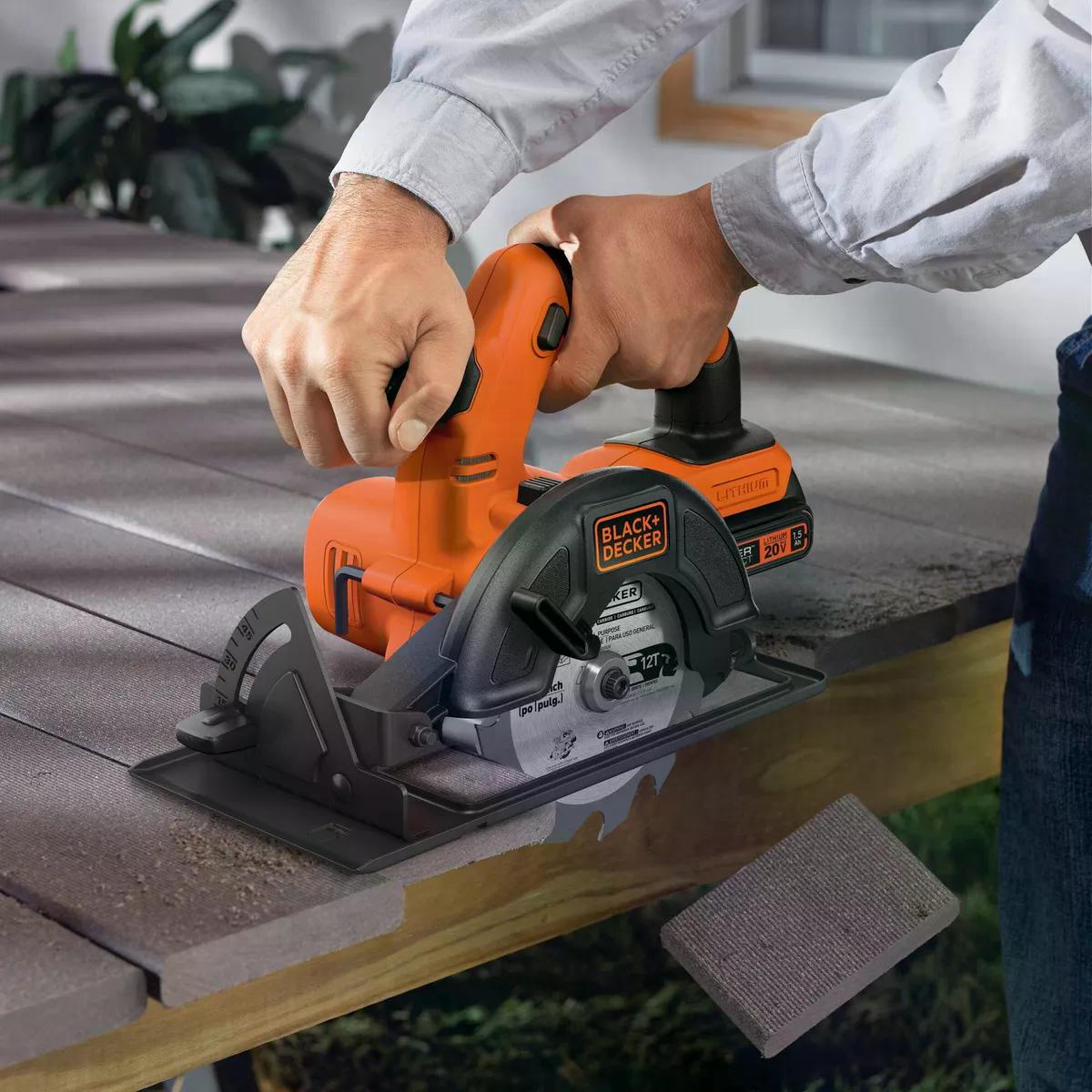 KIT HOMEWORK TALADRO ATORNILLADOR 20V MÁX BLACK+DECKER - 4