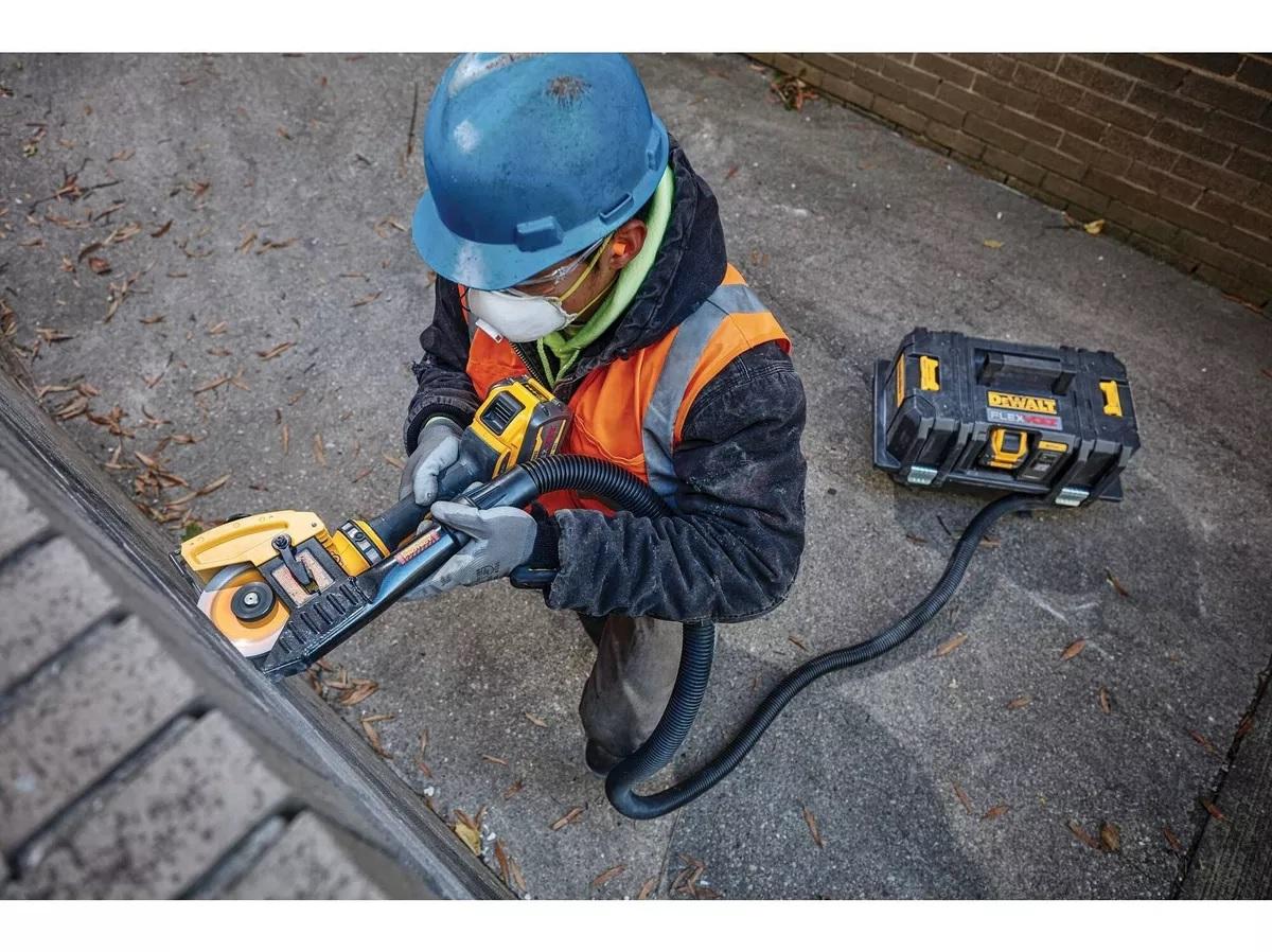 ESMERIL ANGULAR DEWALT DCG418T1 4 1/2 60V+1BAT  6.0AH+CARG - 8