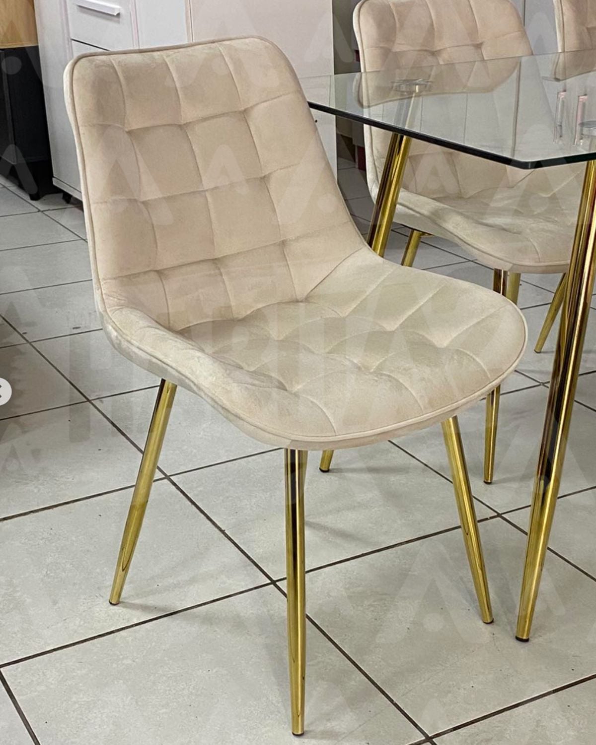 SILLA O SITIAL ROMA DE FELPA PARA COMEDOR O LIVING - BEIGE - 4