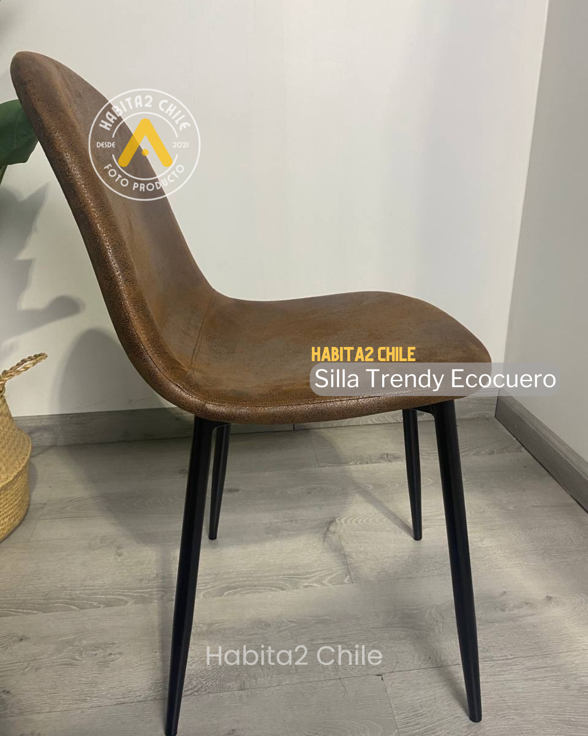 PACK 4 SILLAS DE COMEDOR CON ASIENTO TRENDY ECOCUERO TOP CON PATAS NEGRAS - 3