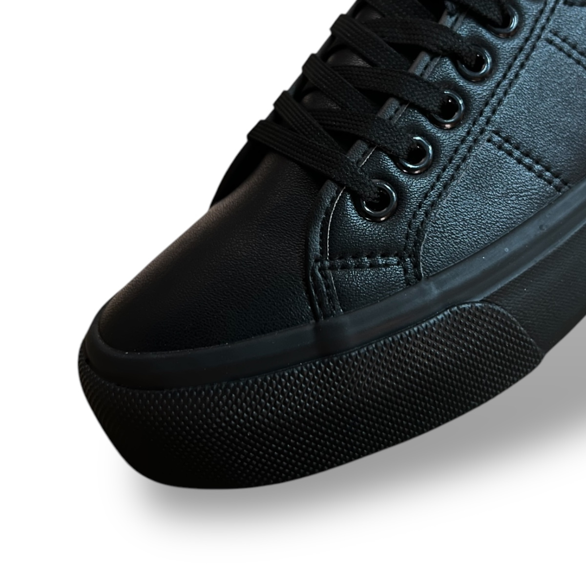 ZAPATILLAS NEGRAS ESCOLARES UNISEX - 6