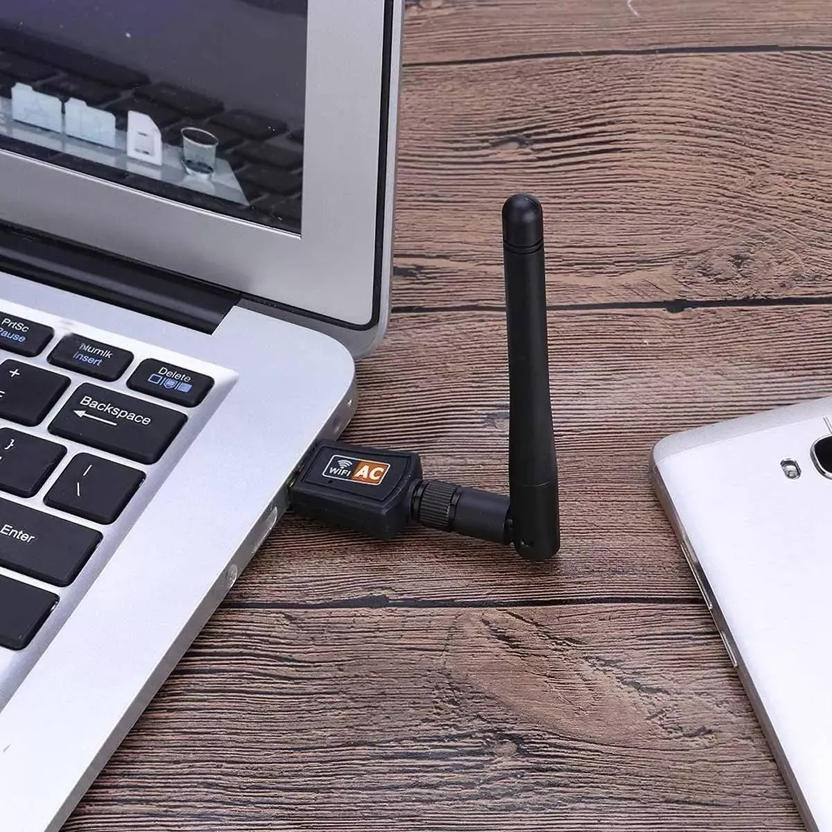 ADAPTADOR WIFI USB 5G Y 2.4G CON ANTENA DOBLE BANDA 600MBPS - 5