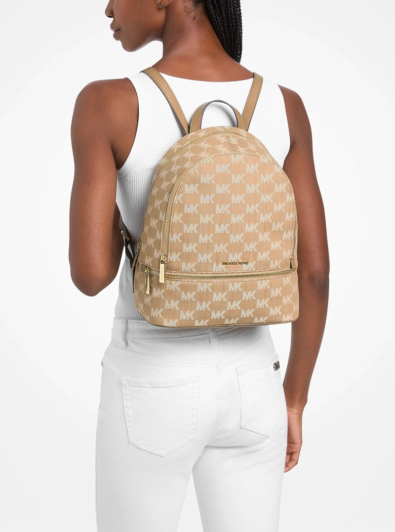 MOCHILA MICHAEL KORS RHEA LOGO JACQUARD DENIM - 3