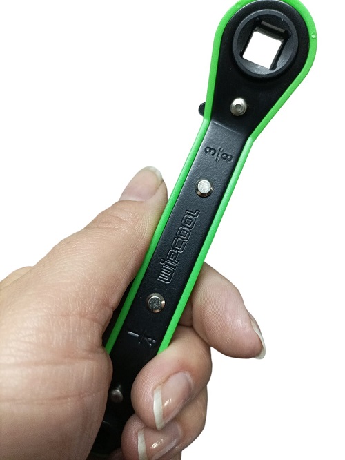 LLAVE MT CHICHARRA TRINQUETE TÉCNICOS Y MECÁNICOS WIPCOOL - 2