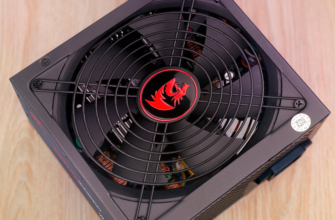 FUENTE DE PODER GAMER REDRAGON 600W 80 PLUS ULTRA ESTABLE - 8