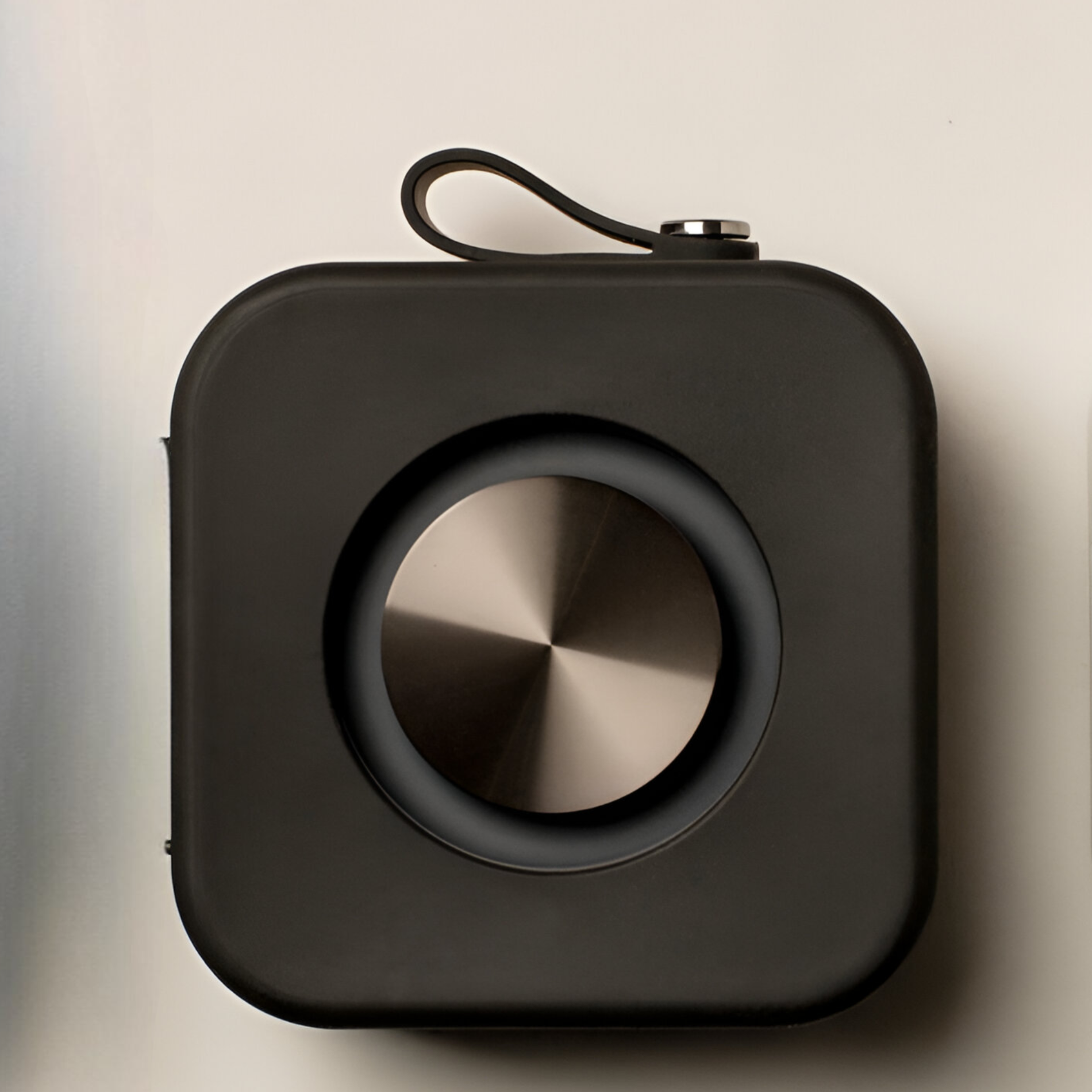 PARLANTE BLUETOOTH SUDIO PORTATIL F2 BT BLACK WATER RESISTANT 20W RMS - 5