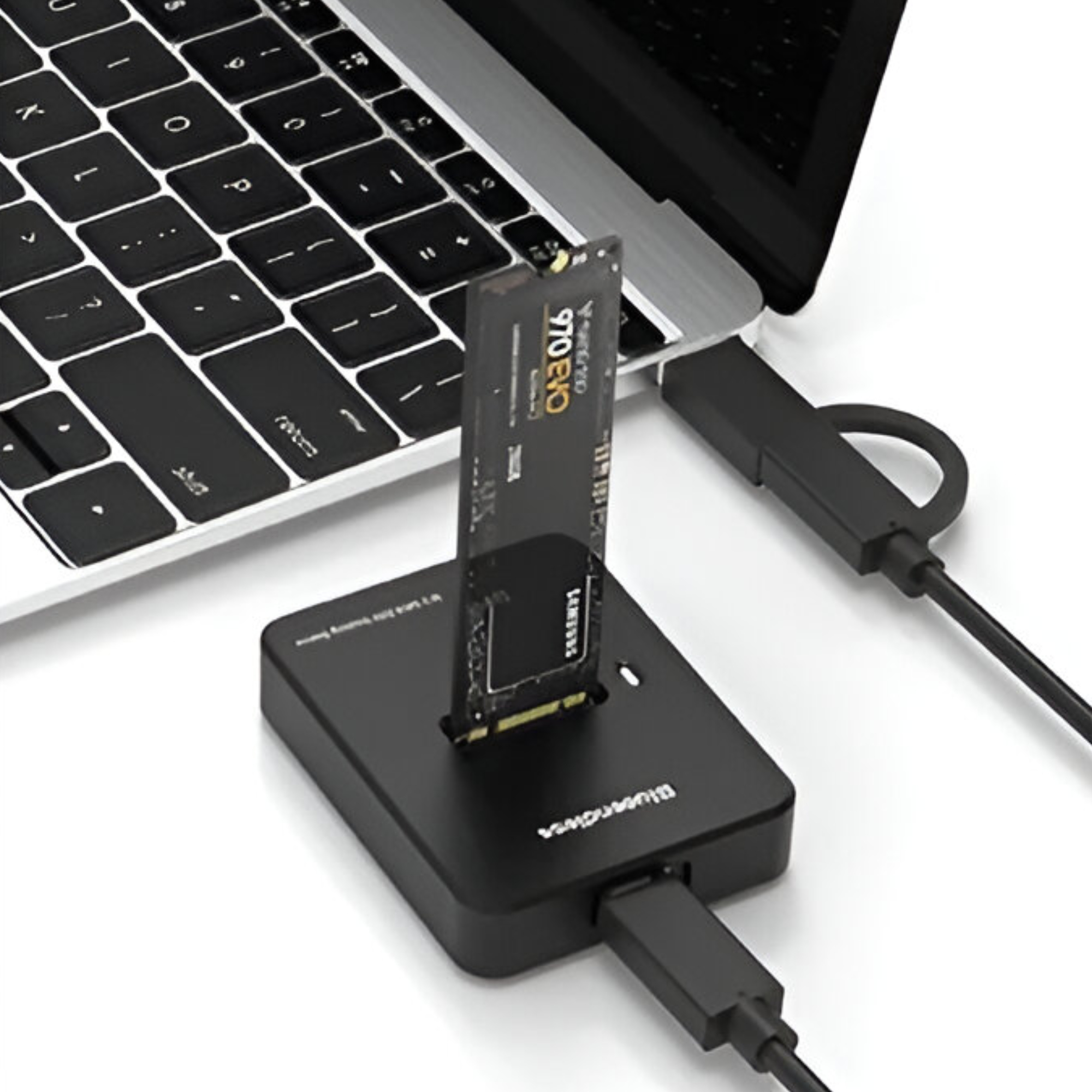 LECTOR DE DISCOS SSD M.2 DOCK STATION USB 3.0 + USB-C DCKM2 - 5