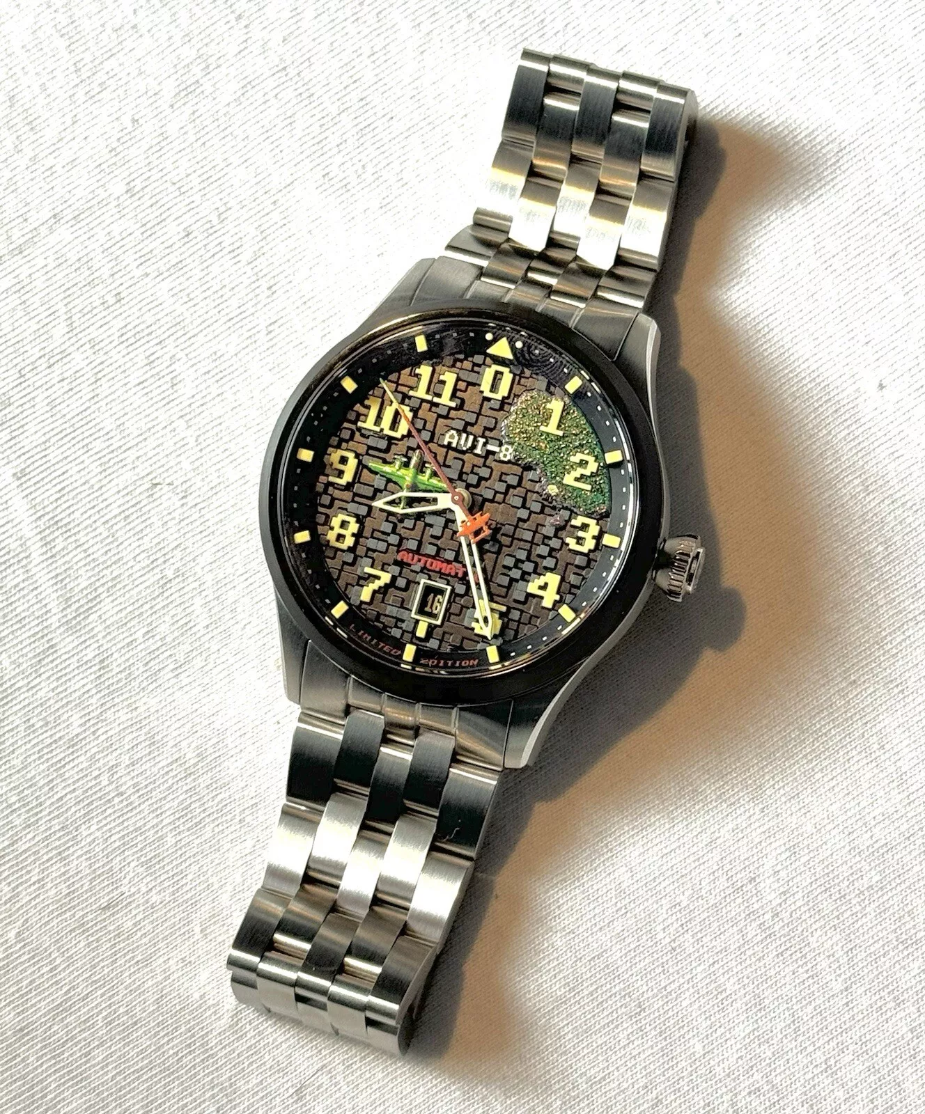RELOJ DE PULSERA CAPCOM PILOTO AVI-8 X 1942 LIMITED EDITION AV-4121 - 2