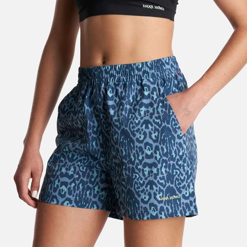 SHORT MUJER HAKA HONU PETROLEO CANCHERA PRINT - 5