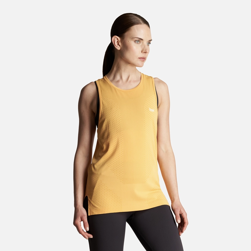 POLERA MUJER 4 RUN SEAMLESS TRAIL T-SHIRT AMARILLO LIPPI - 3