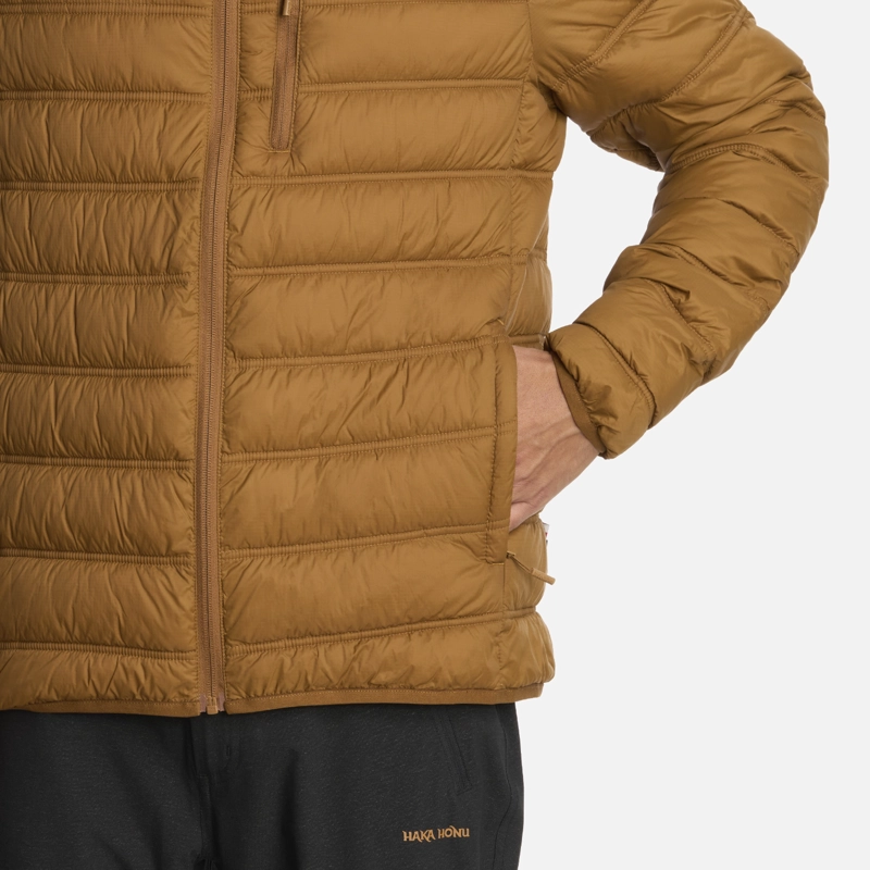 CHAQUETA HOMBRE HAKA HONU MOSTAZA ULTRALIVIANA - 5
