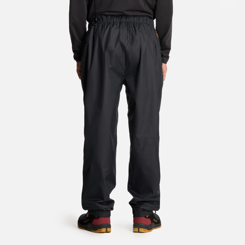 PANTALON HOMBRE ASCURRIO NEGRO HAKA HONU I26 - 3